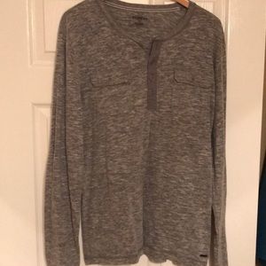 Express Men’s collarless shirt